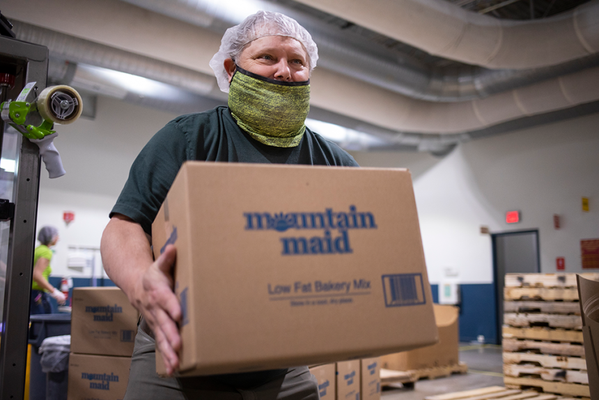 Packaging-Line-MountainMaid